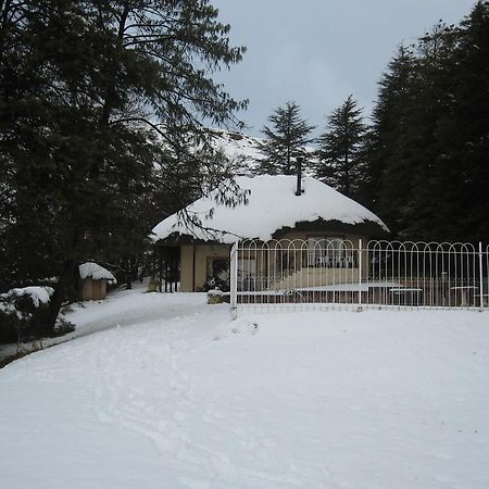 Lairds Lodge Underberg Exterior photo